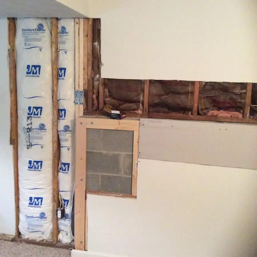 Wall insulation replacement during Structural Drying in Northfield